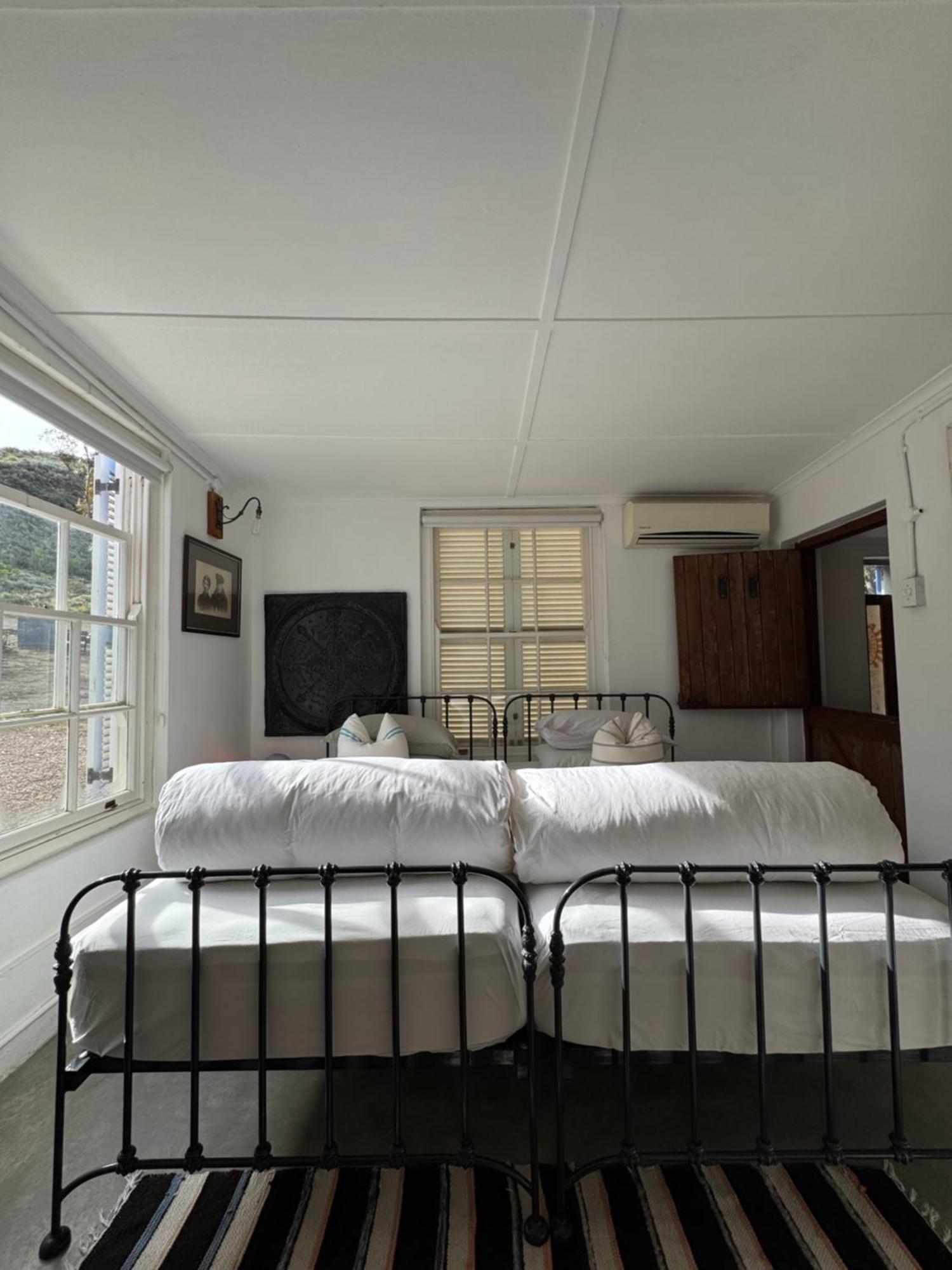 The Karoo Moon Motel Барридейл Экстерьер фото